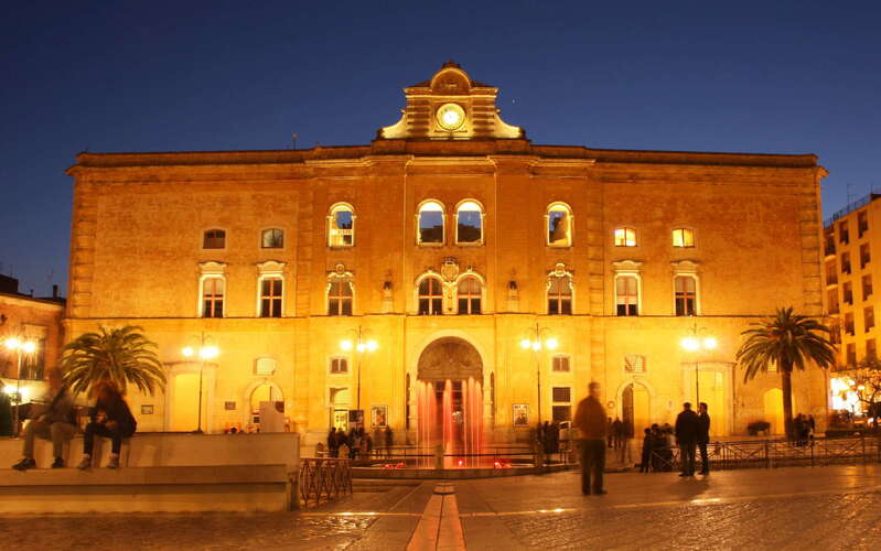 Matera | Palazzo dell'Annunziata at night