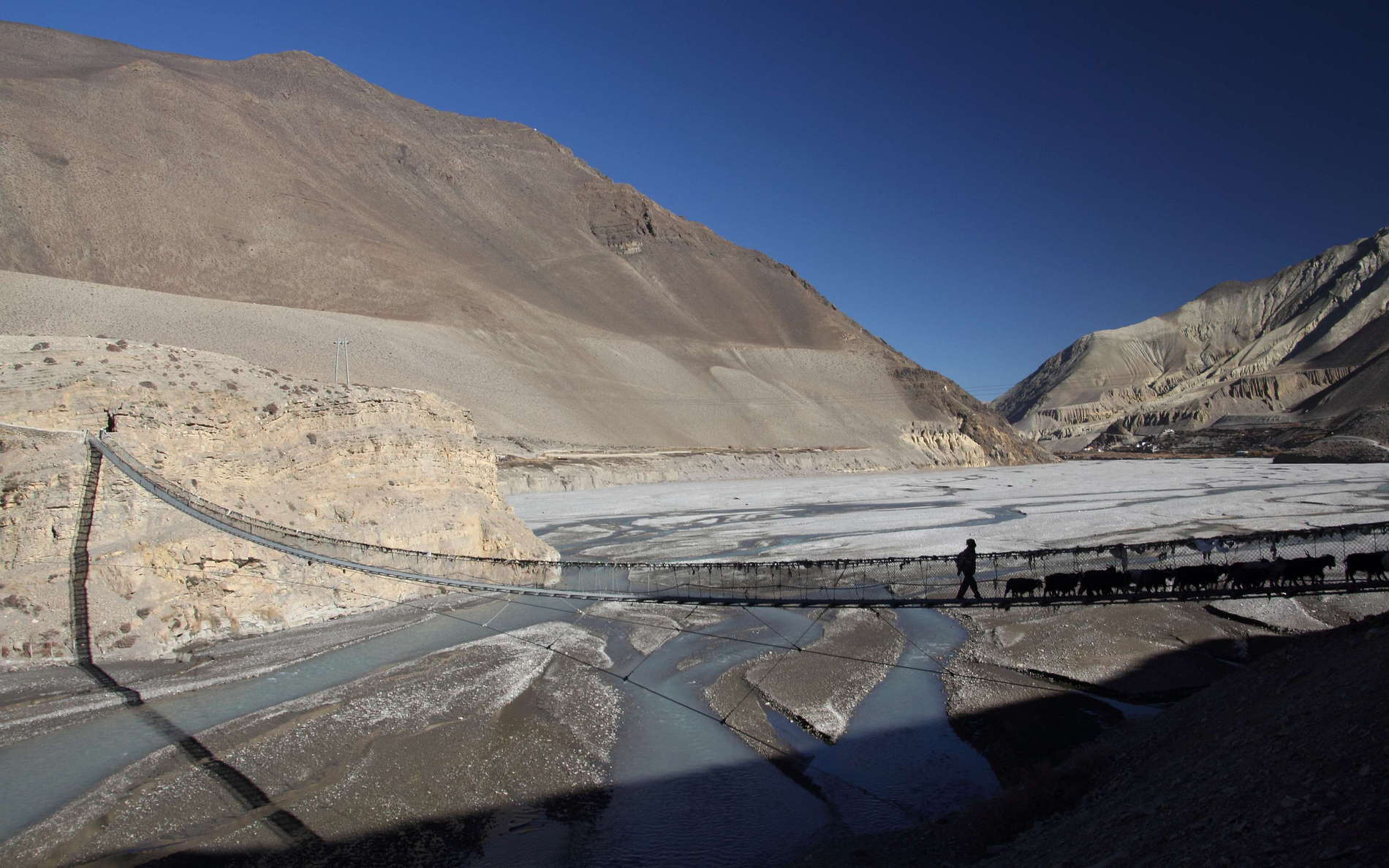 Kali Gandaki Valley  |  Suspension bridge