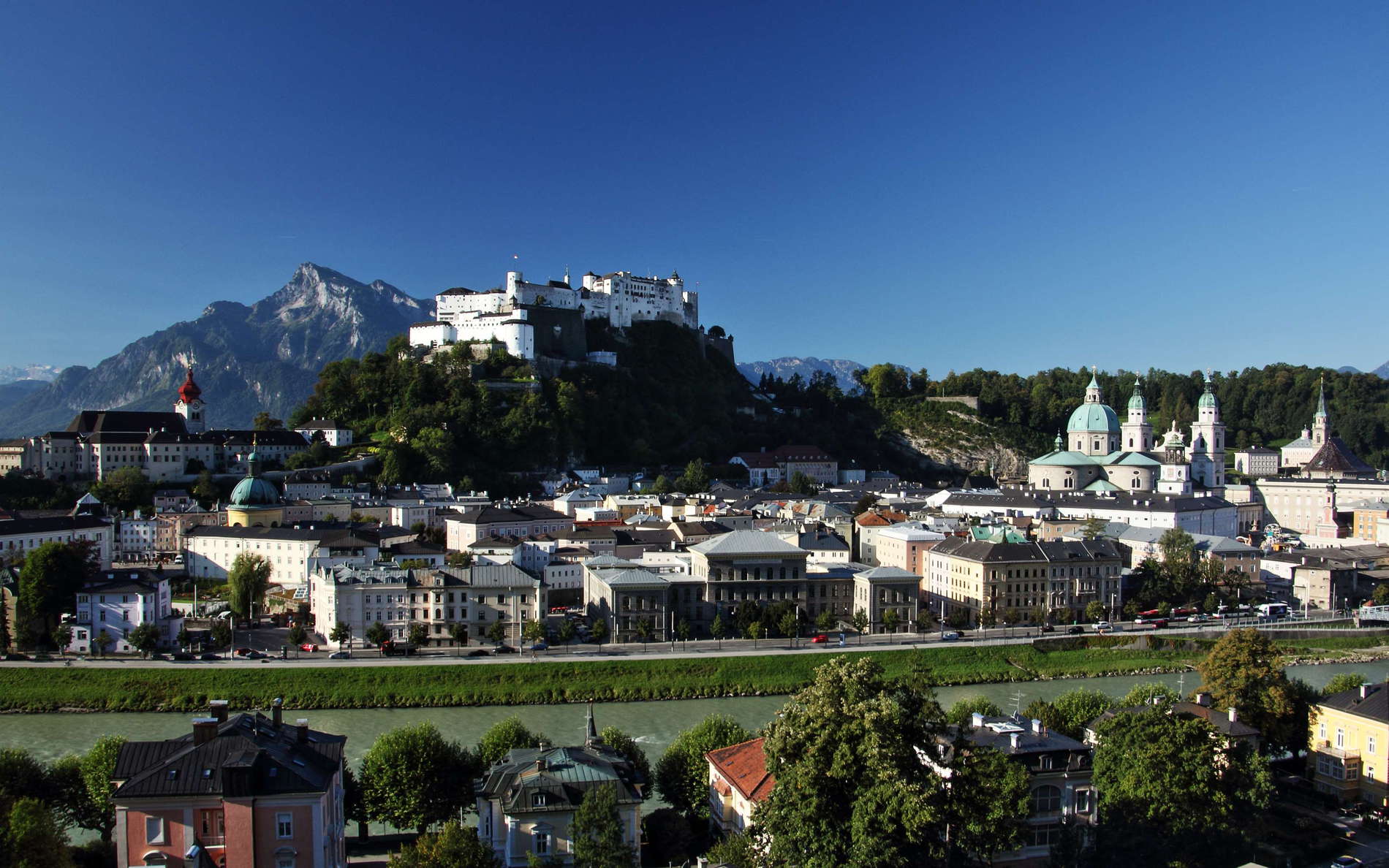 Salzburg | Historic centre and Hohensalzburg Castle