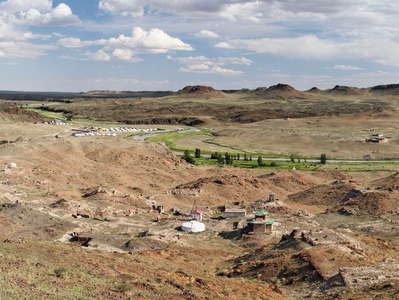 Ongiin Khiid  |  Panorama with destroyed monastery