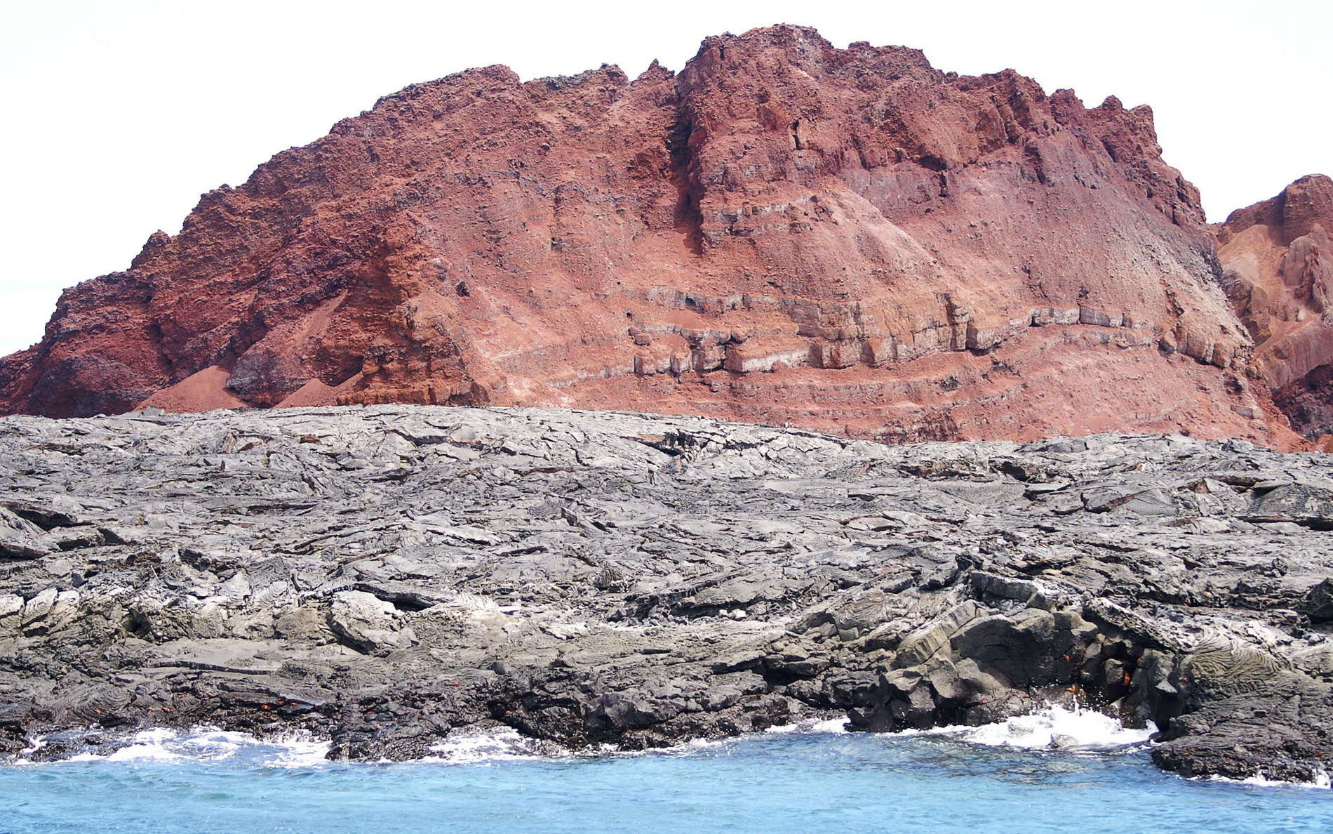Isla Santiago  |  Geodiversity