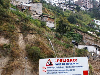 Quito  |  Hazardous place