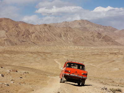 Alichur Pamir  |  Small car on dirt road