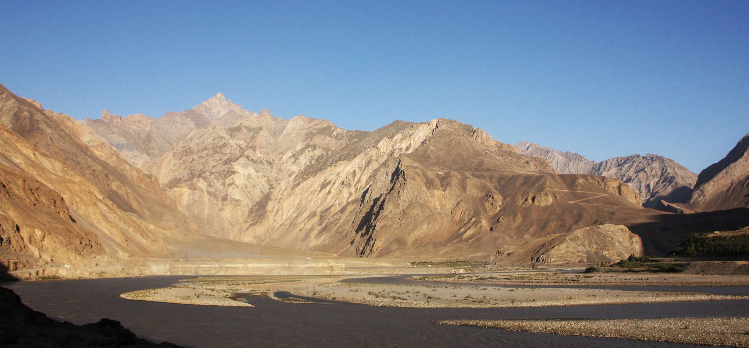 Panj Valley with Vanj river mouth