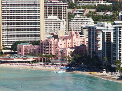 Honolulu  |  Waikīkī Beach with Royal Hawaiian Hotel