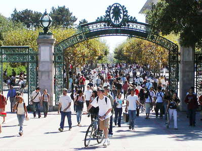 Berkeley University  |  Entrance gate