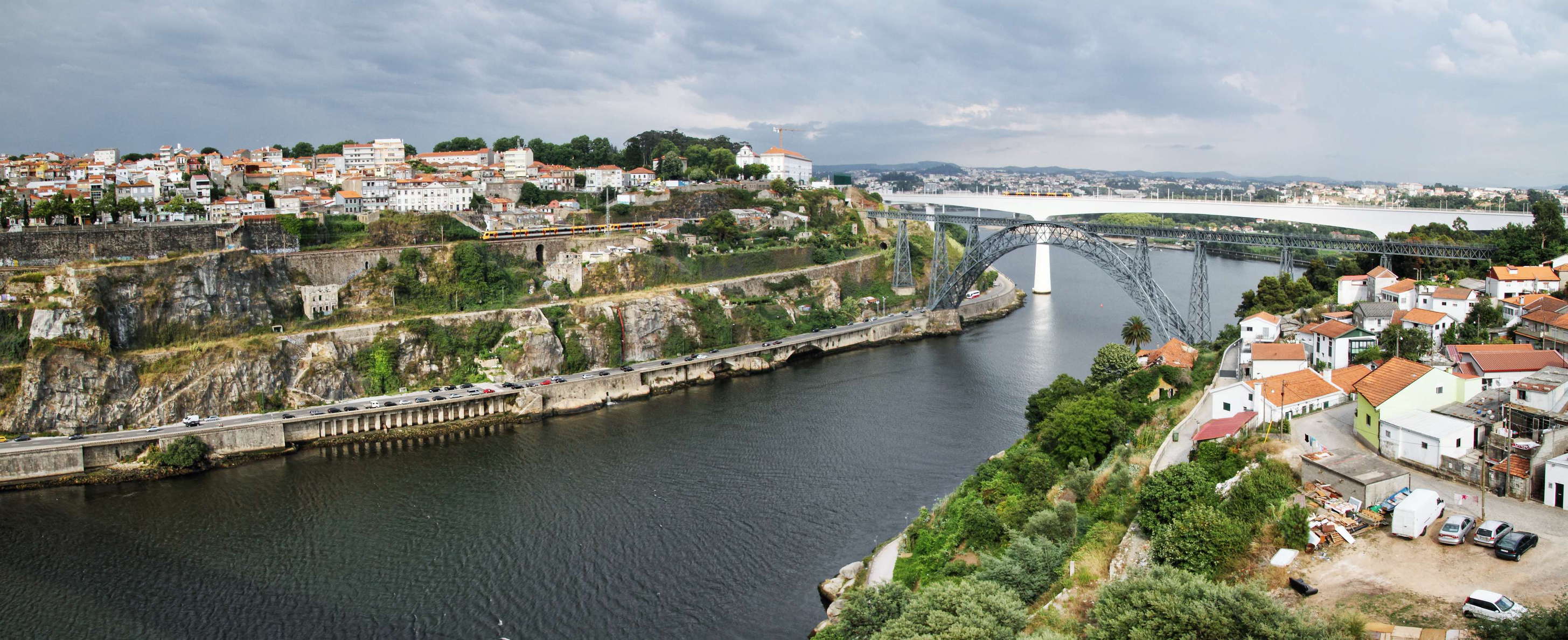 Porto  |  Rio Douro with railway bridges