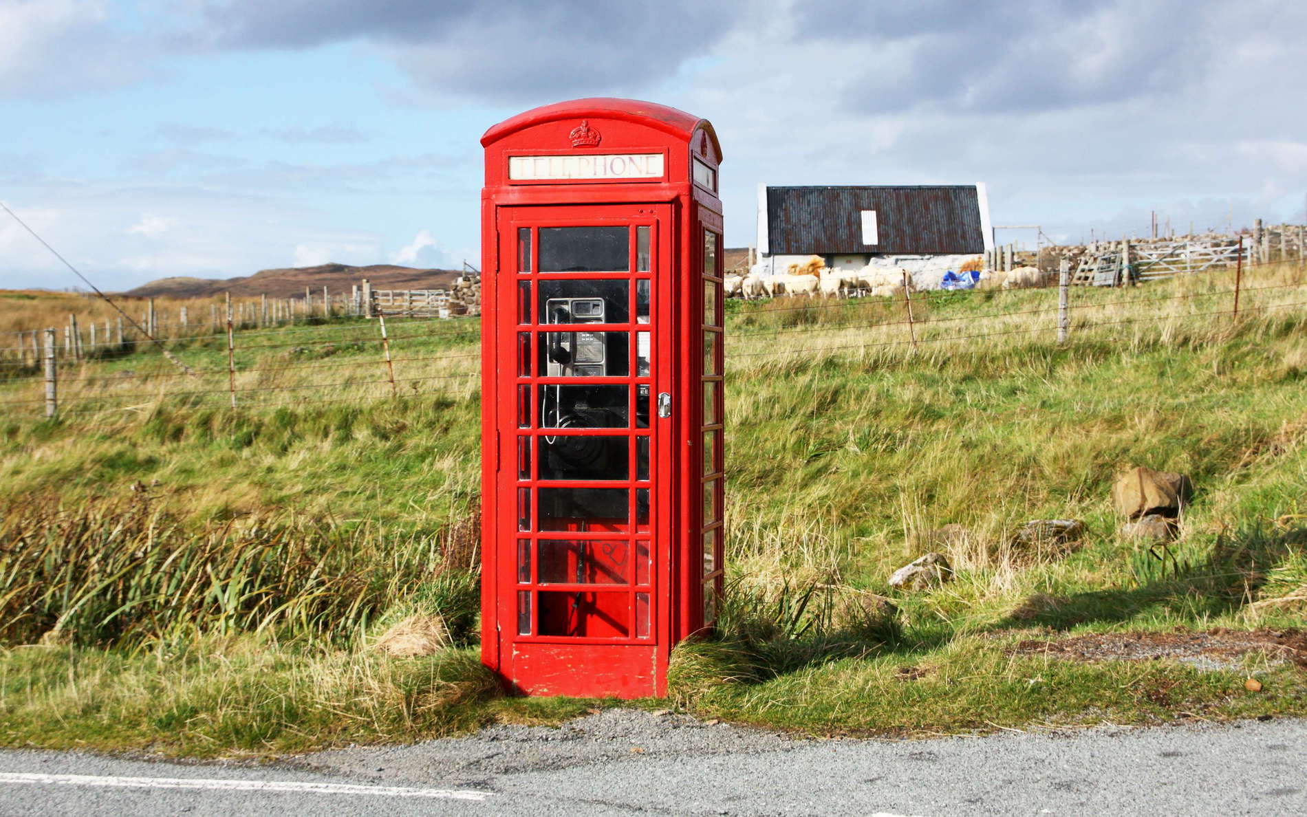Isle of Skye  |  Phone box
