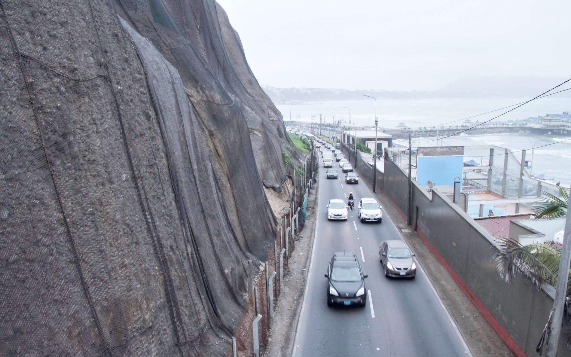 Lima | Coastal highway at Miraflores