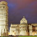 Pisa | Leaning tower and cathedral at night