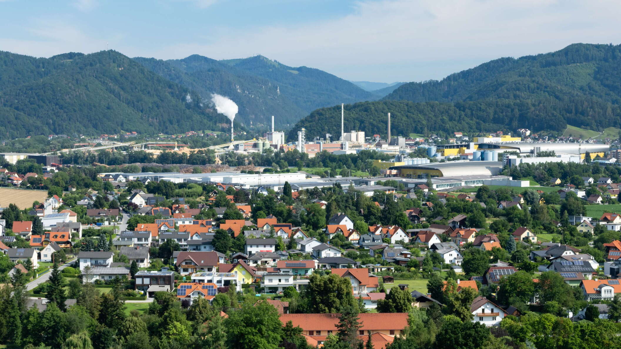 Gratkorn Basin with industrial facilities of Sappi