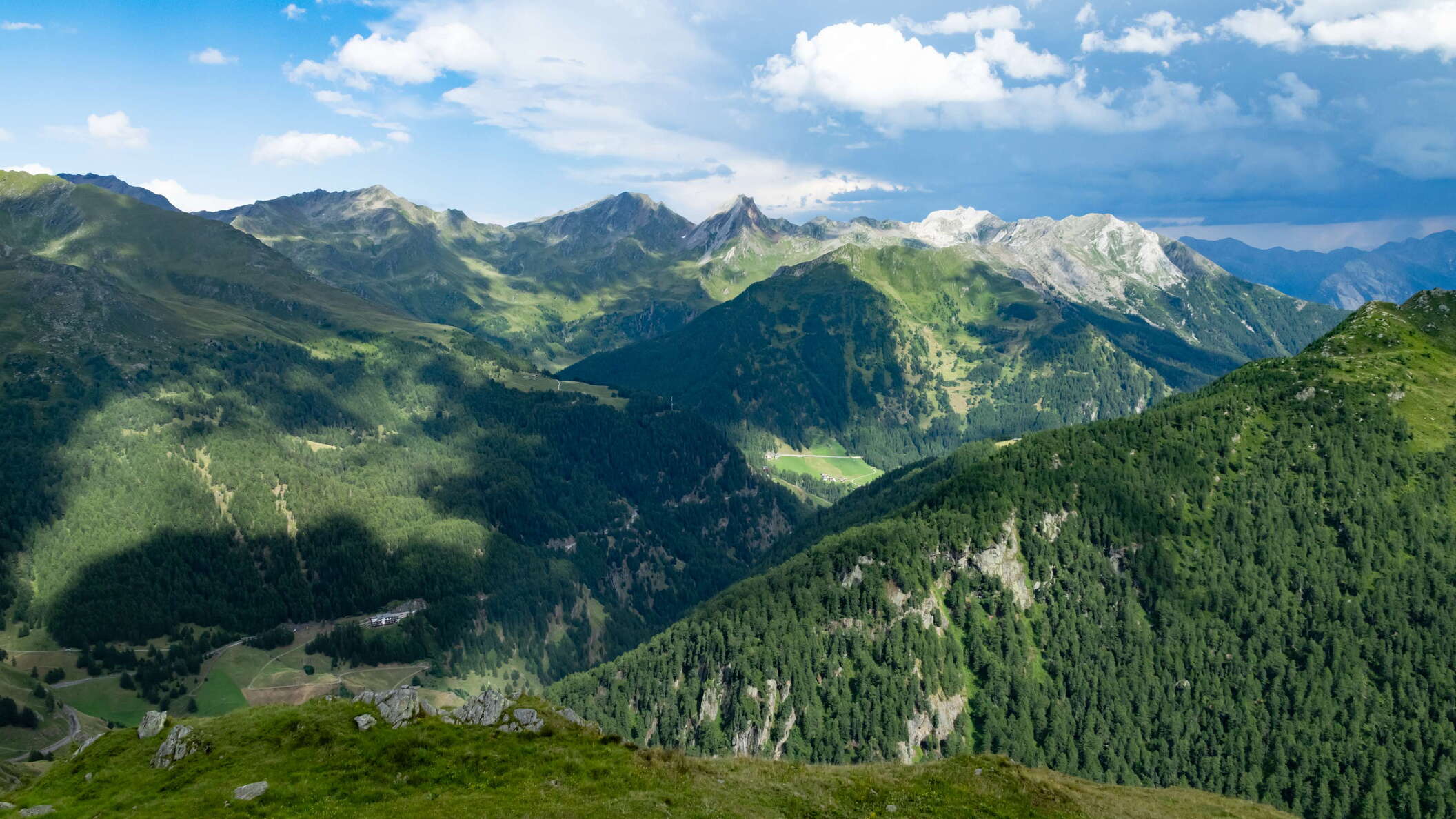 Passeier Valley with Jaufenkamm