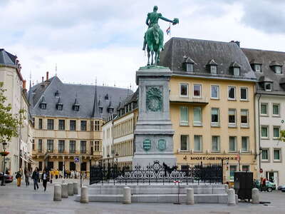 Luxembourg | Place Guillaume II and Palais Grand-Ducal