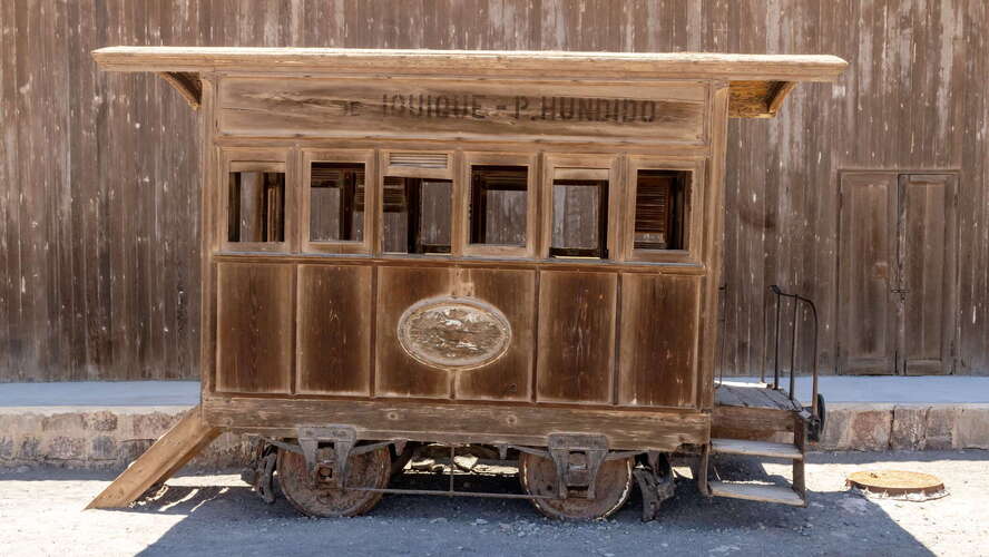 Humberstone | Old railway car