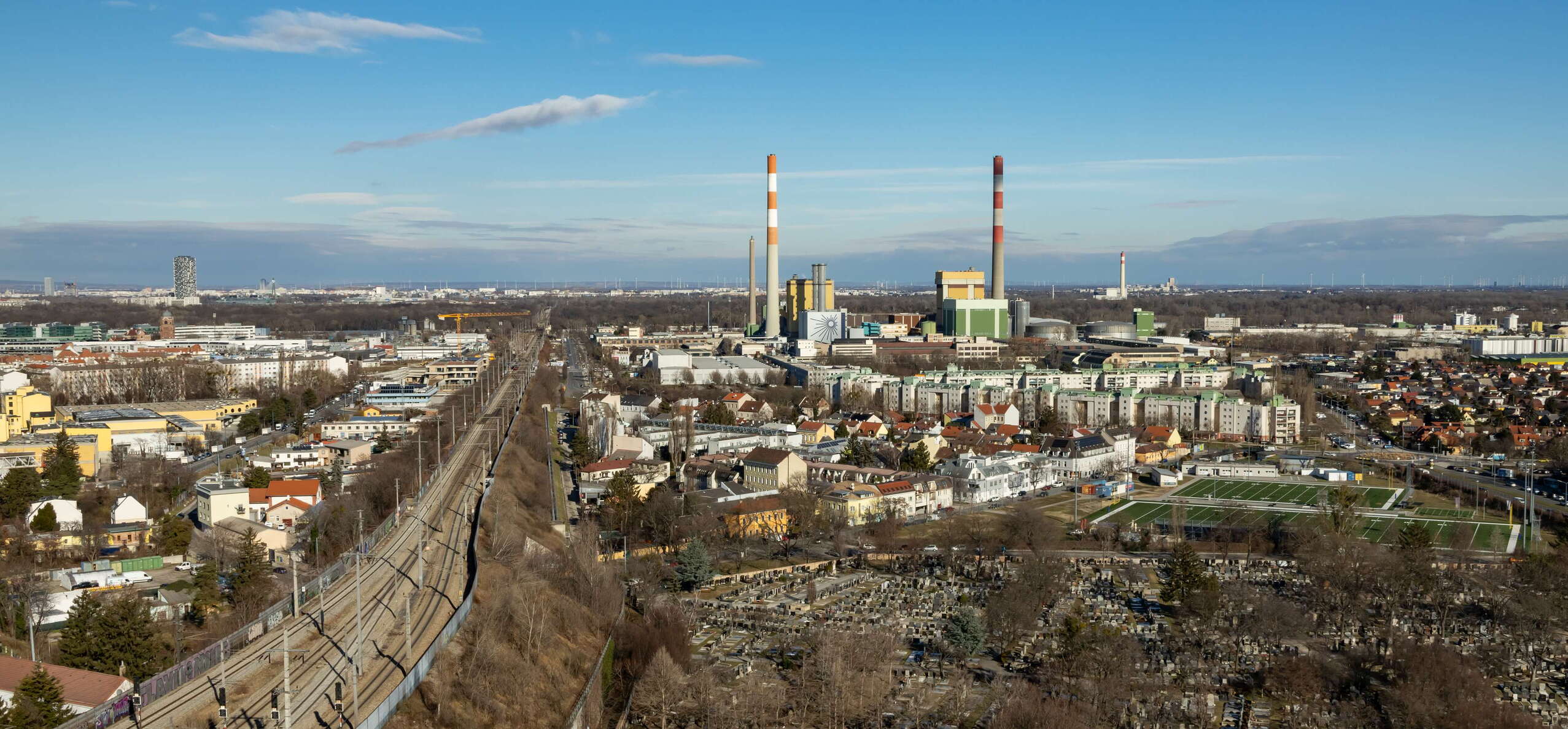 Wien | Simmering with cemetery and power plant