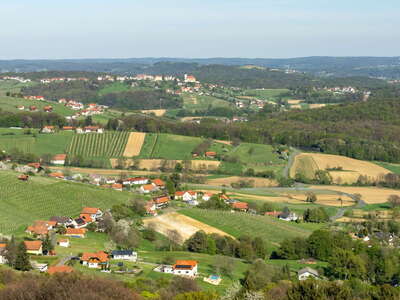 Oststeirisches Hügelland with St. Anna am Aigen