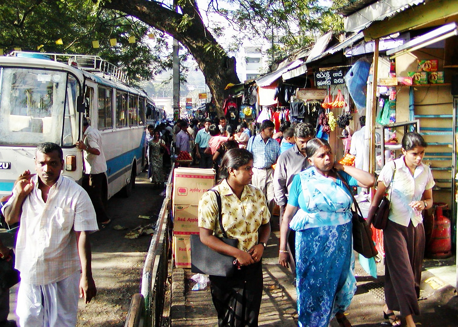Kandy  |  Street scene