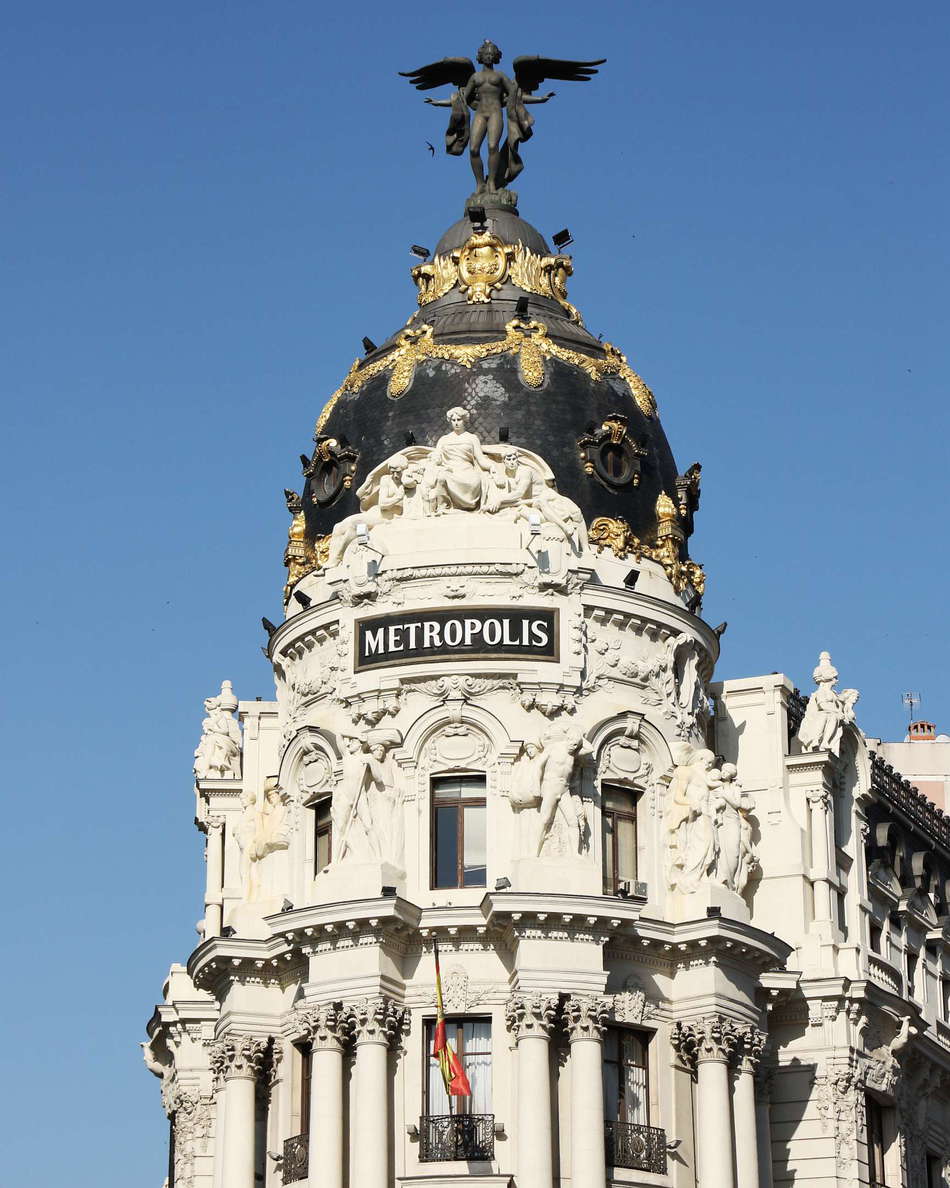 This Beaux-Arts-Style insurance building at the corner of Calle de Alcalá and Gran Vía was completed in 1911. WI_e4026.jpg