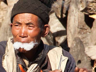 Kali Gandaki Valley  |  Smoking man