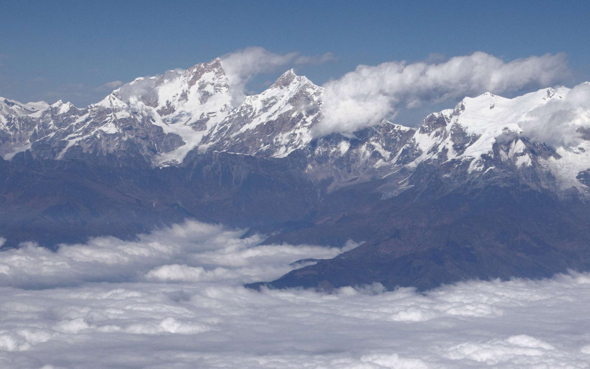 Mansiri Himal  |  Manaslu and Ngadi Chuli
