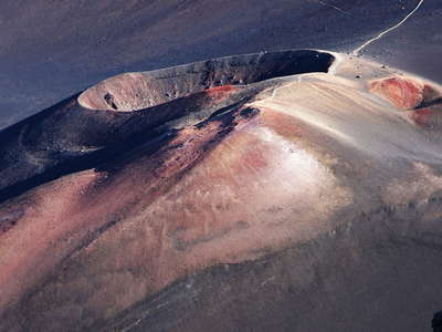 Haleakalā Crater  |  Ka Lu'u o ka 'O'o
