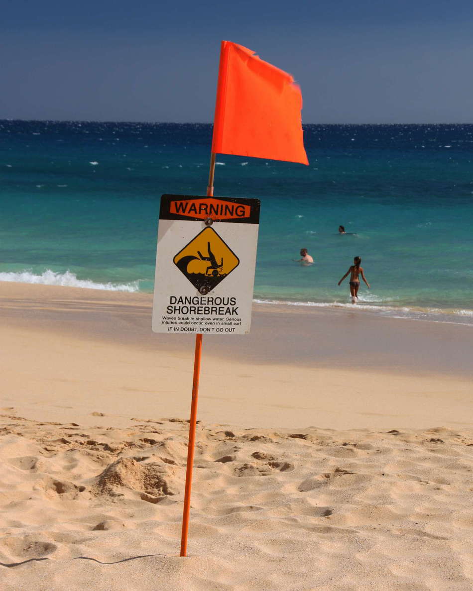 Makena  |  Big Beach with warning sign