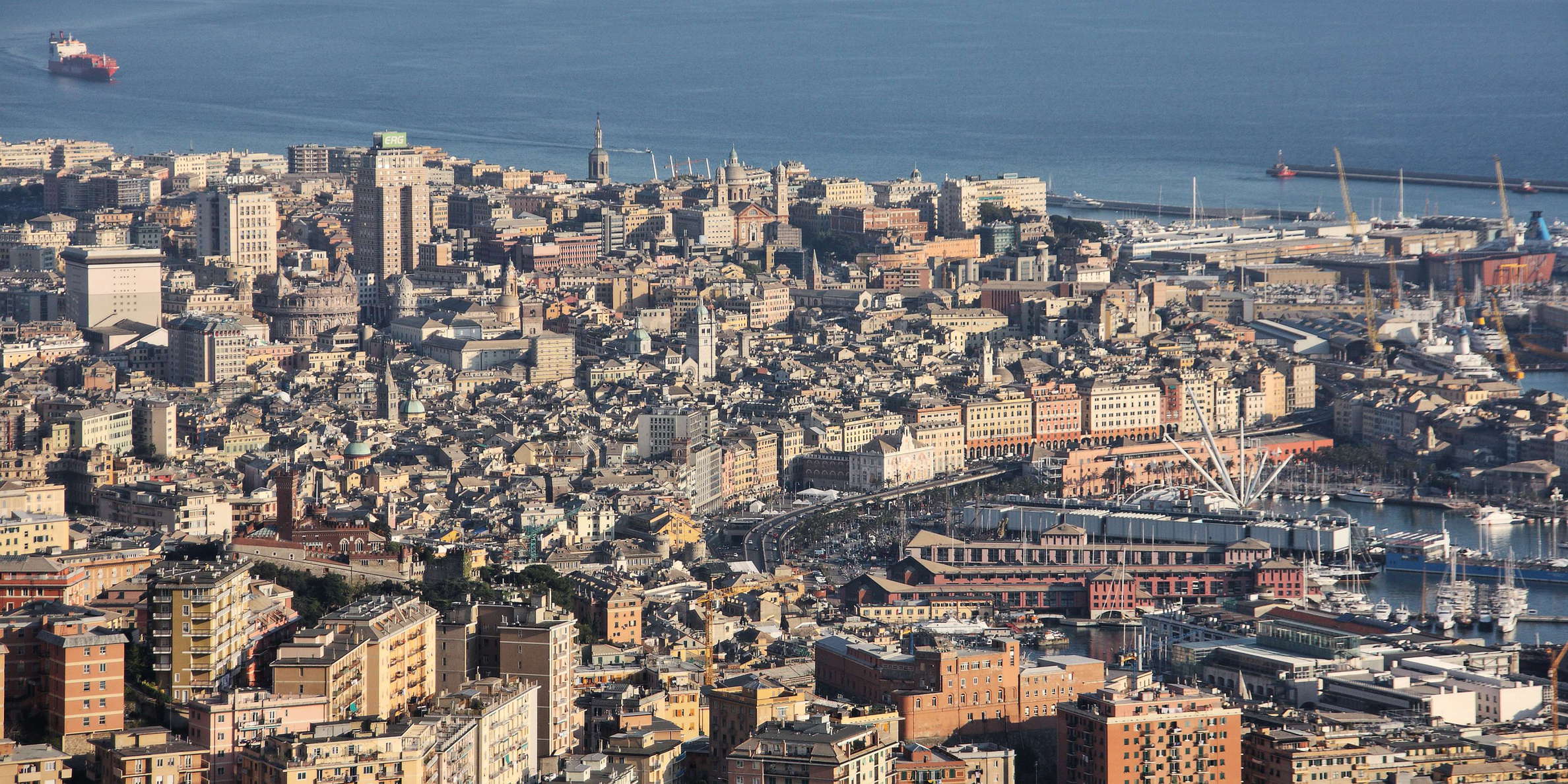 Genova | Harbour and historic centre