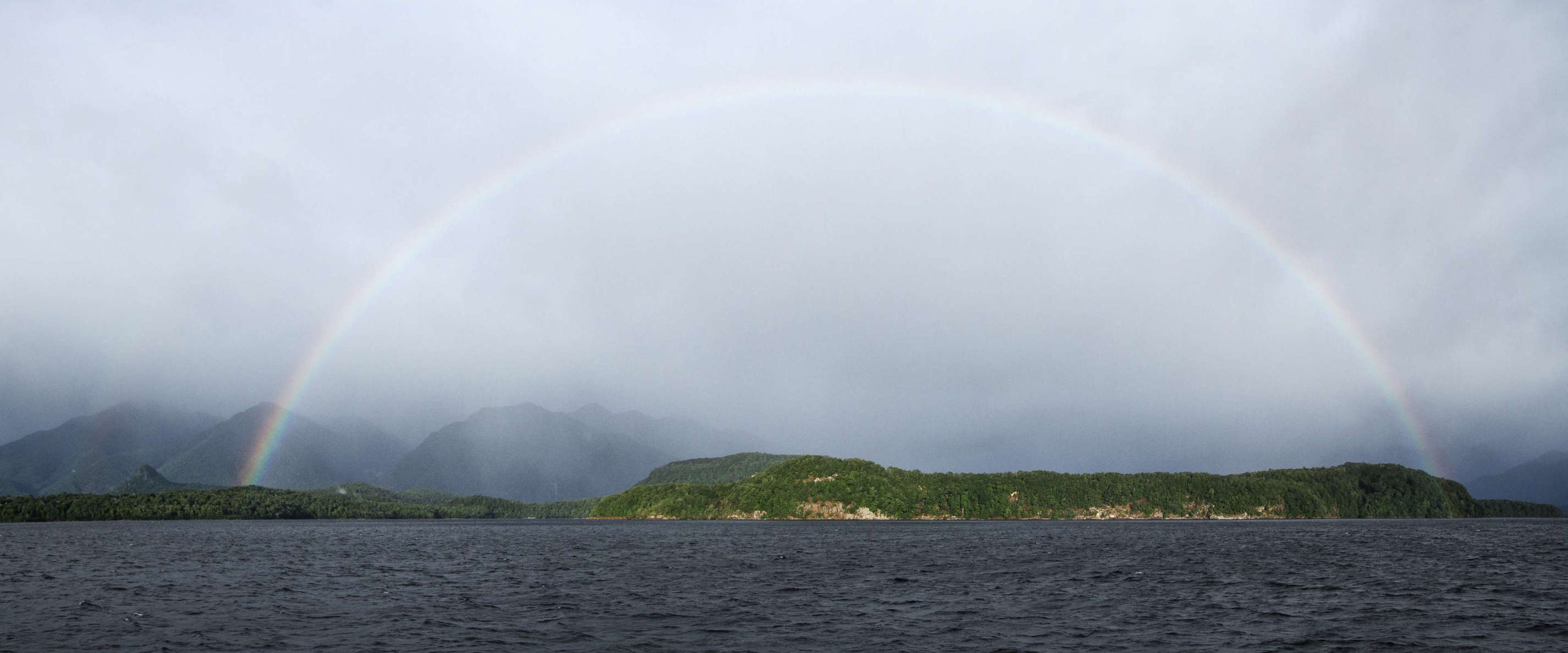 Location: Fiordland NP WI_nz516a.jpg