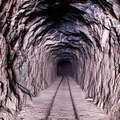 Valle Mendoza | Railway tunnel near Guido