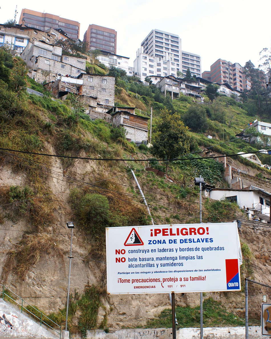 Quito  |  Hazardous place