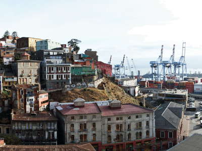 Valparaíso  |  Cerro Artillería and harbour