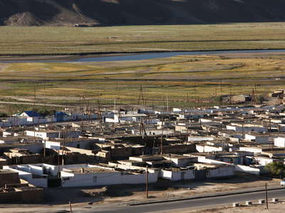 Murghab  |  Residential area and Murghab River