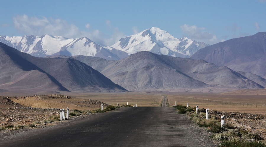 Khargush Pamir  |  Pamir Highway and Muzkol Range