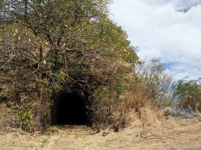 La Grande Chaloupe  |  Ancient railway tunnel