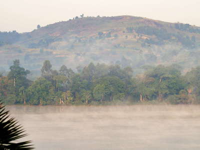 Lake Nyabikere  |  Morning fog