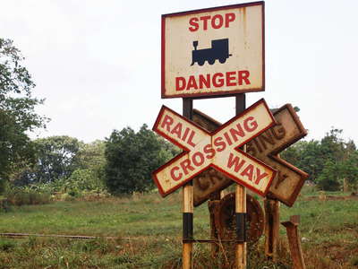 Jinja  |  Railway crossing