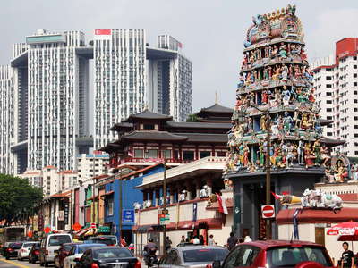 Chinatown  |  South Bridge Road and Sri Mariamman Temple