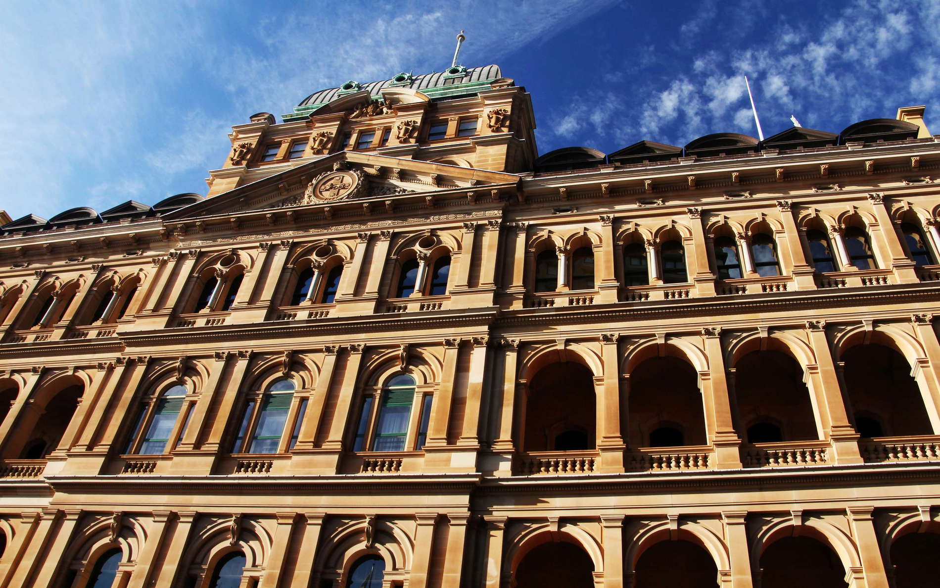 Sydney  |  Old government building in the CBD