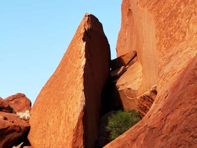 Uluru / Ayers Rock  |  Detached rock