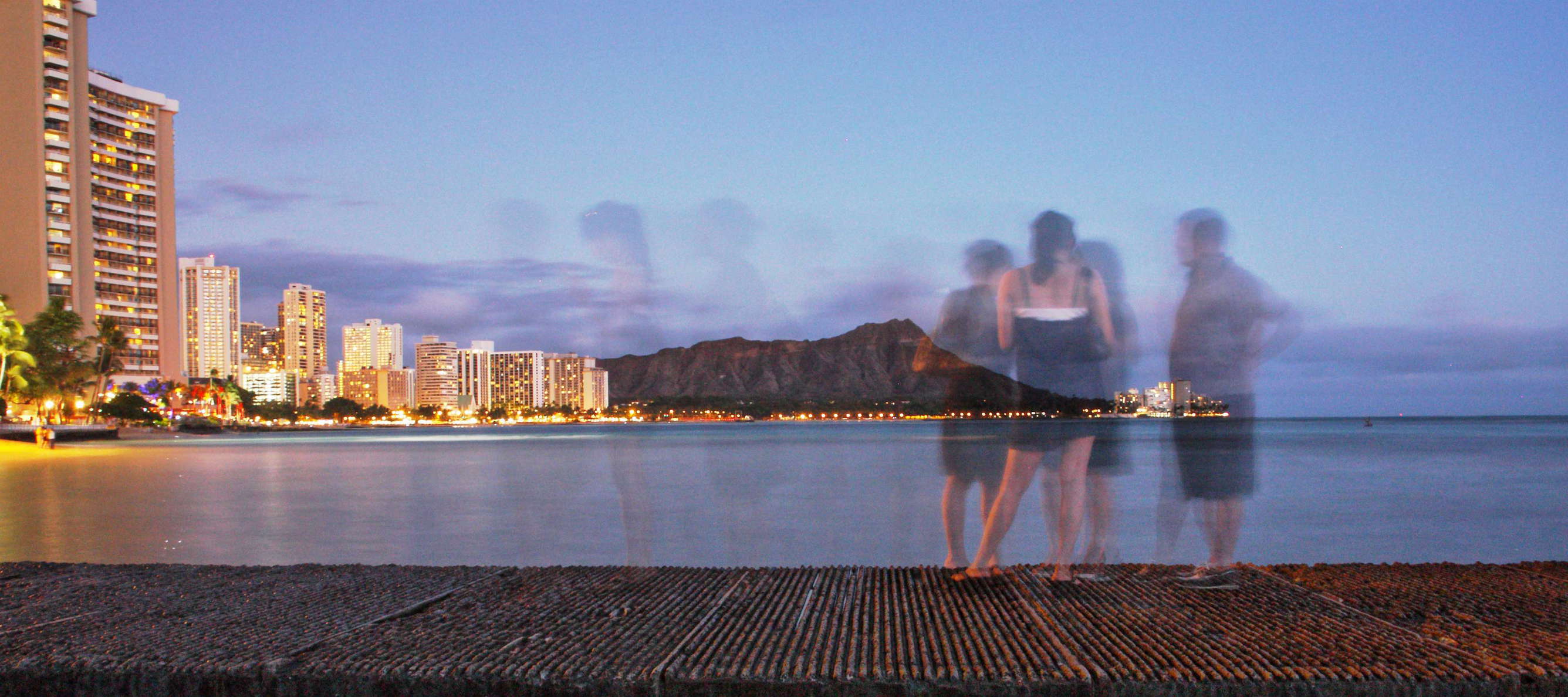 Honolulu  |  Waikīkī Beach