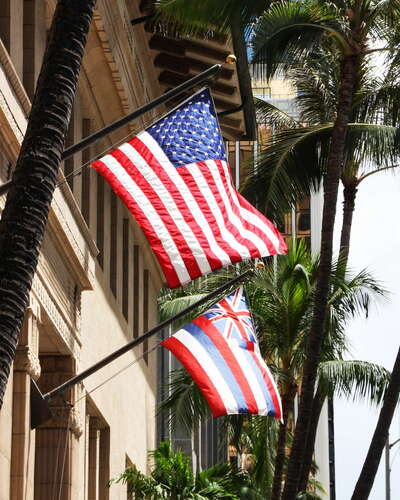 Honolulu  |  Flags