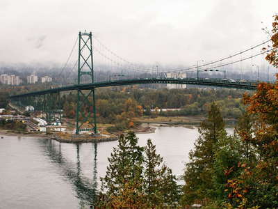 Vancouver  |  Lions Gate Bridge