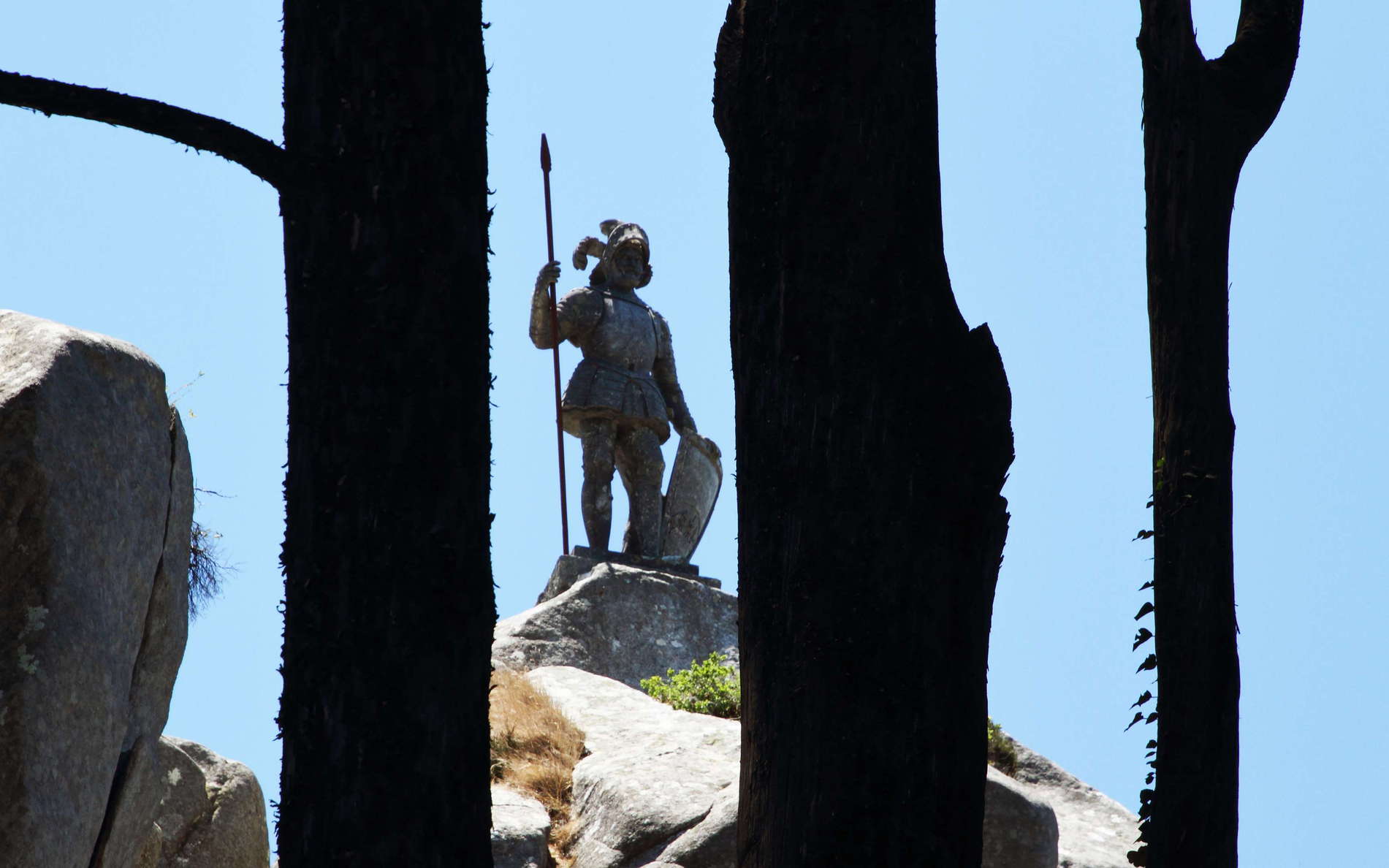 Bronze statue believed to represent King Ferdinand guarding the construction of the Palácio Nacional da Pena. This statue was placed on a granitoid outcrop in the large forested park surrounding the palace. WI_pt007.jpg