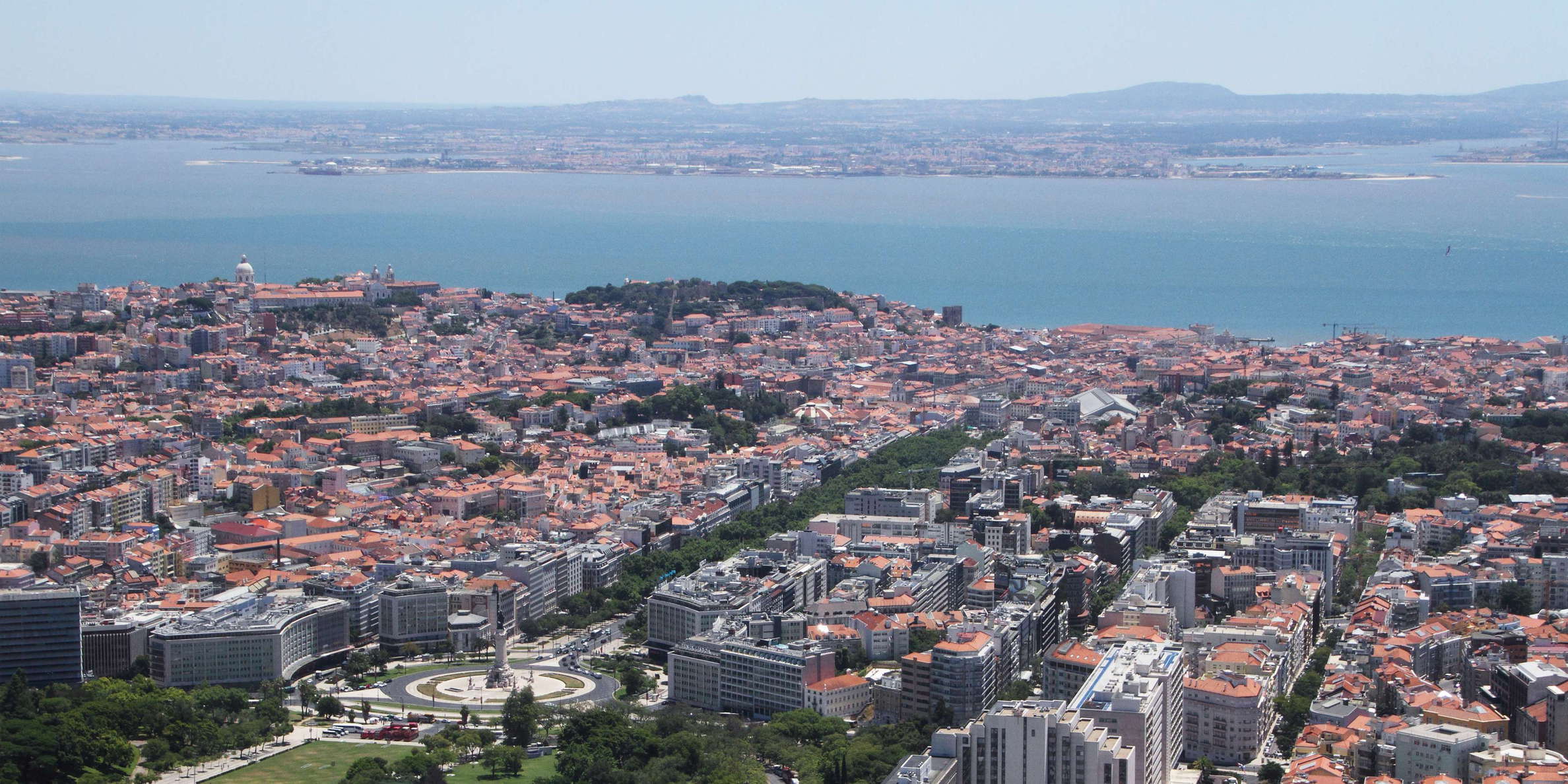 Lisboa with Praça Marquês de Pombal