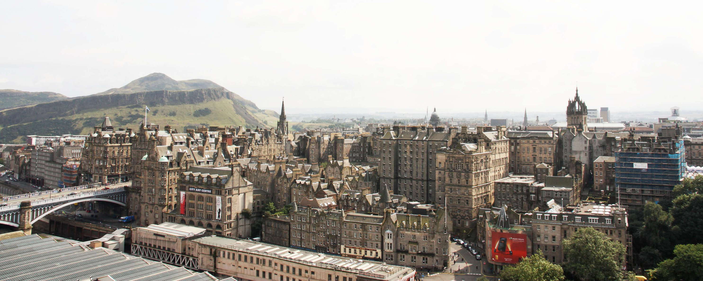 Edinburgh  |  City centre and Arthur's Seat