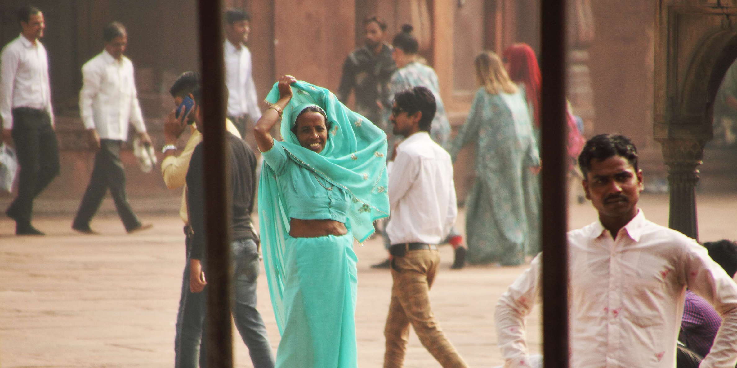 Delhi  |  People at Jama Masjid