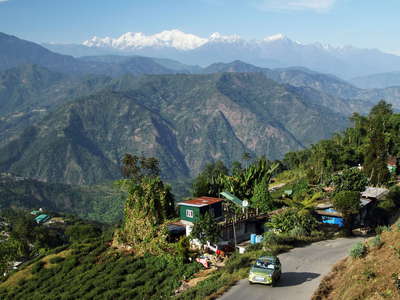 Darjeeling  |  Rural landscape with Kangchenjunga