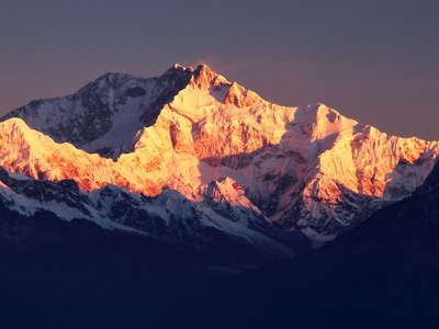 Sunrise at Kangchenjunga