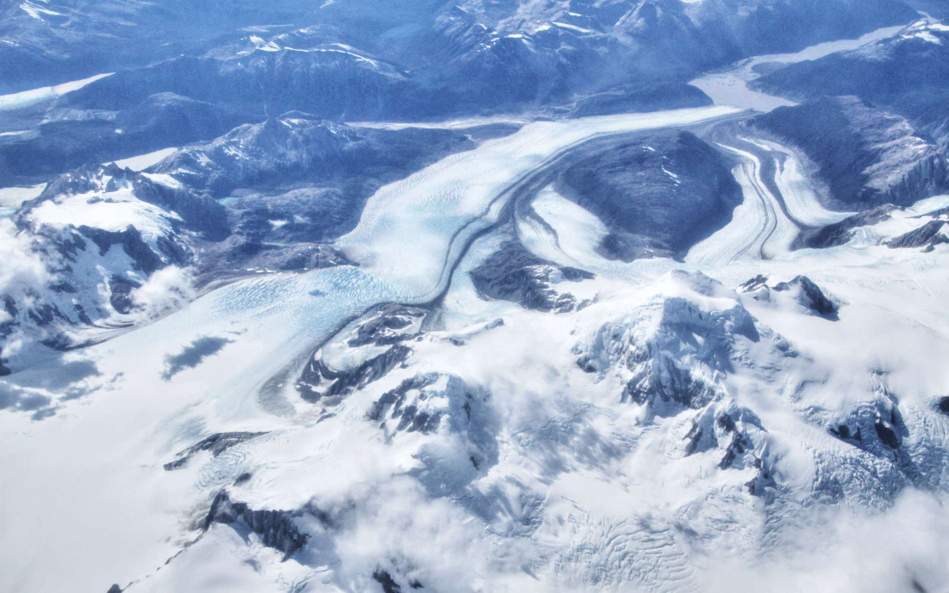 Cerro Arenales and Glaciar Colonia