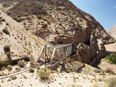 Valle Mendoza  |  Railway bridge with debris flow